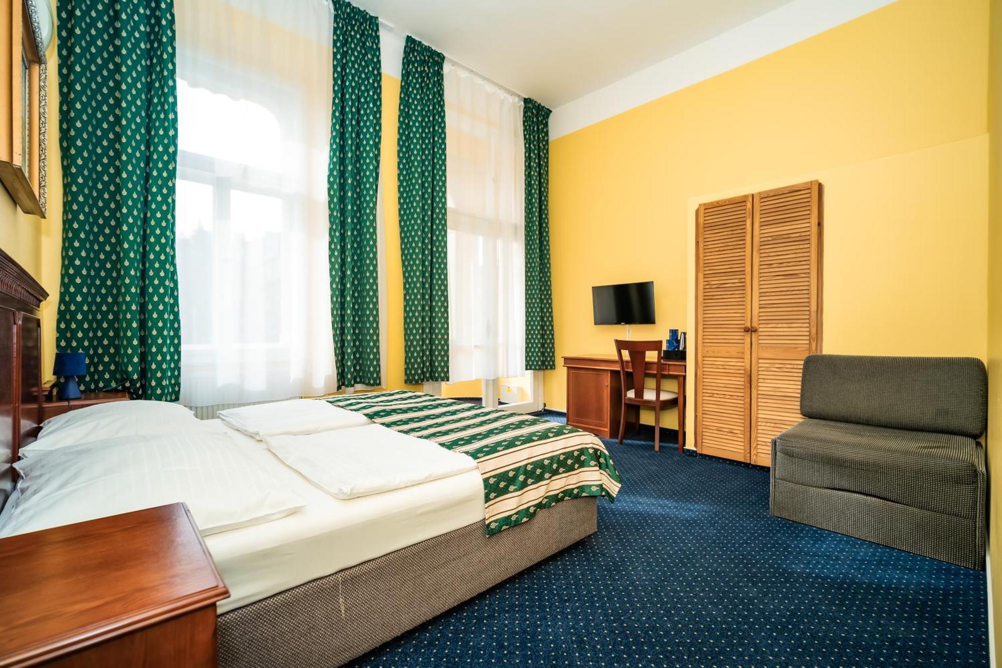 Hotel Otakar Prague Exterior photo